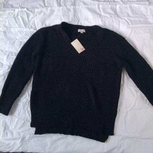 NWT SO Chenille VNeck Sweater SzS - Picture 2 of 5